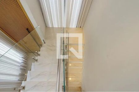 Escada de casa de condomínio à venda com 3 quartos, 242m² em Jardim Ermida I, Jundiaí