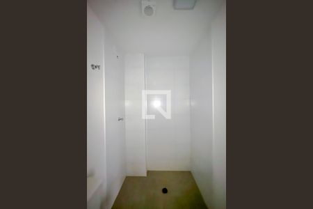 Banheiro de kitnet/studio à venda com 1 quarto, 54m² em Quarta Parada, São Paulo