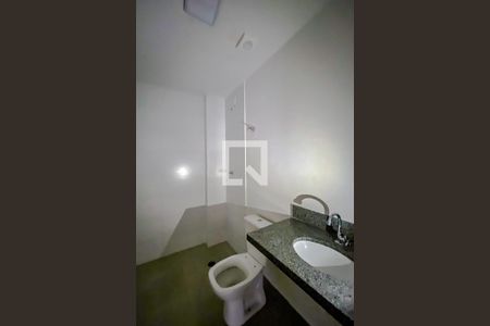 Banheiro de kitnet/studio à venda com 1 quarto, 64m² em Quarta Parada, São Paulo