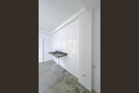 Cozinha de kitnet/studio para alugar com 1 quarto, 41m² em Quarta Parada, São Paulo