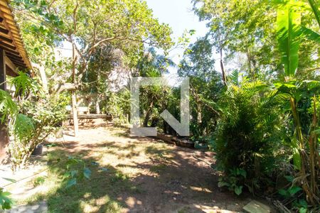 Área externa de casa à venda com 3 quartos, 897m² em Itaipu, Niterói
