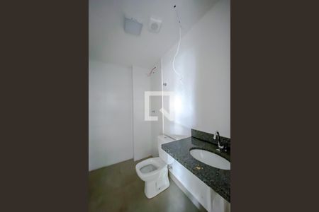 Banheiro de apartamento à venda com 1 quarto, 45m² em Quarta Parada, São Paulo