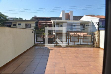 Sacada de casa à venda com 3 quartos, 216m² em Parque Novo Oratório, Santo André