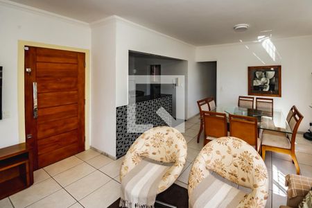 Sala de apartamento à venda com 3 quartos, 110m² em Heliópolis, Belo Horizonte