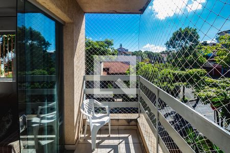 Apartamento à venda com 3 quartos, 110m² em Heliópolis, Belo Horizonte