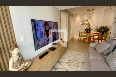 Sala de apartamento para alugar com 2 quartos, 74m² em Empresarial 18 do Forte, Barueri