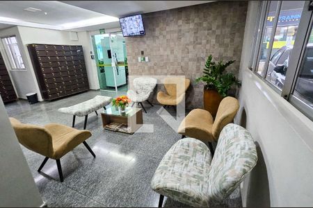 Hall de entrada de apartamento para alugar com 2 quartos, 55m² em Jardim América, Goiânia