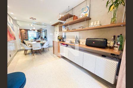 Sala de estar/Sala de Jantar de apartamento à venda com 2 quartos, 84m² em Santo Amaro, São Paulo
