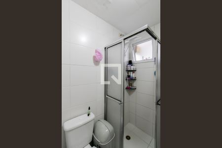 Banheiro de apartamento à venda com 3 quartos, 65m² em Vila Marieta, São Paulo