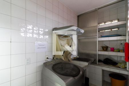 Área de Serviço de casa à venda com 3 quartos, 165m² em Jardim Umuarama, São Paulo