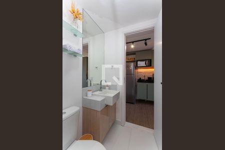 Banheiro de kitnet/studio à venda com 1 quarto, 26m² em Perdizes, São Paulo