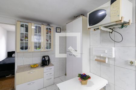 Cozinha de apartamento à venda com 2 quartos, 48m² em Artur Alvim, São Paulo