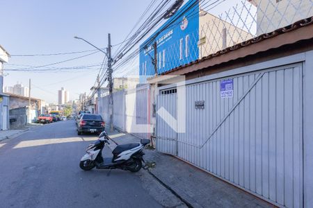 Fachada de casa à venda com 3 quartos, 130m² em Cidade Ademar, São Paulo