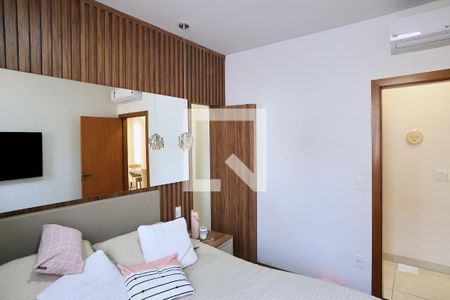 Suíte de casa à venda com 3 quartos, 190m² em Cachoeirinha, Belo Horizonte