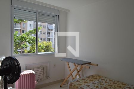 Quarto de apartamento à venda com 2 quartos, 70m² em Jacarepaguá, Rio de Janeiro