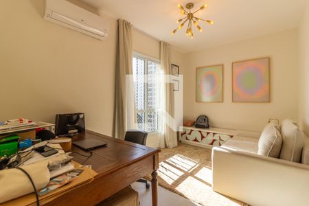 Quarto 1 de apartamento à venda com 3 quartos, 290m² em Jardim Paulista, São Paulo