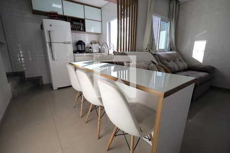 Sala de apartamento à venda com 2 quartos, 100m² em Parque Industriario, Santo André