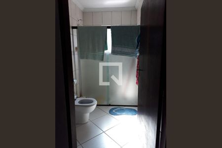 Casa à venda com 3 quartos, 270m² em Utinga, Santo André