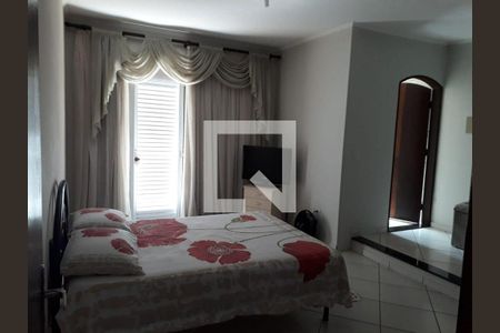 Casa à venda com 3 quartos, 270m² em Utinga, Santo André