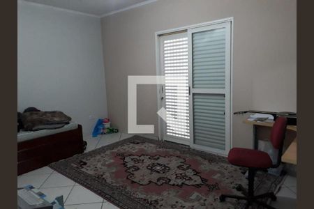 Casa à venda com 3 quartos, 270m² em Utinga, Santo André