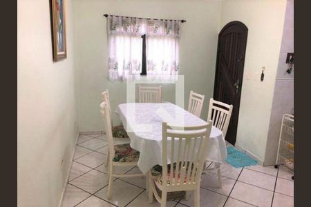 Casa à venda com 3 quartos, 188m² em Utinga, Santo André