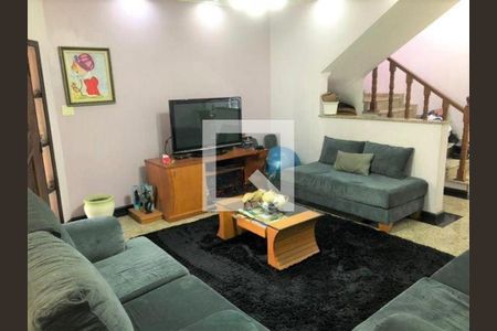 Casa à venda com 3 quartos, 188m² em Utinga, Santo André