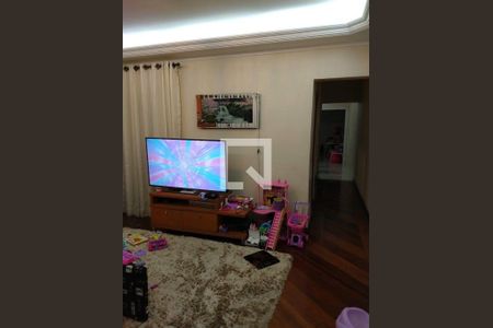 Casa à venda com 4 quartos, 230m² em Jardim Santo Antônio, Santo André