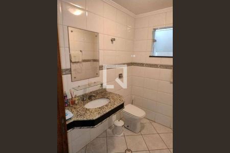 Casa à venda com 3 quartos, 218m² em Vila Sao Pedro, Santo André