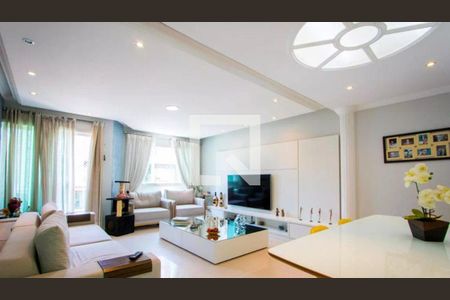 Casa à venda com 4 quartos, 207m² em Campestre, Santo André