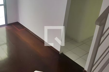 Casa à venda com 5 quartos, 262m² em Vila Alpina, Santo André