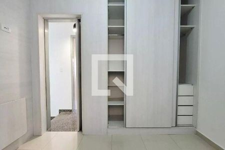 Casa à venda com 2 quartos, 115m² em Vila Humaita, Santo André