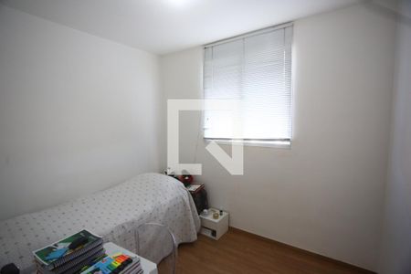 Quarto de apartamento à venda com 2 quartos, 45m² em Estoril, Belo Horizonte