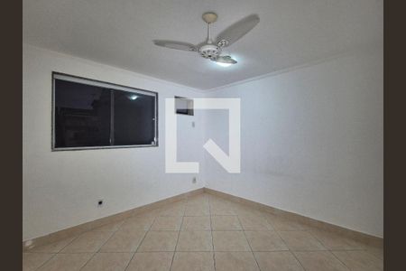 Quarto 1 de casa de condomínio para alugar com 2 quartos, 70m² em Recreio dos Bandeirantes, Rio de Janeiro