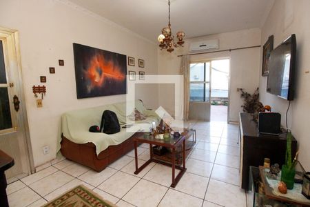 Sala de casa à venda com 3 quartos, 157m² em Vila Progredior, São Paulo