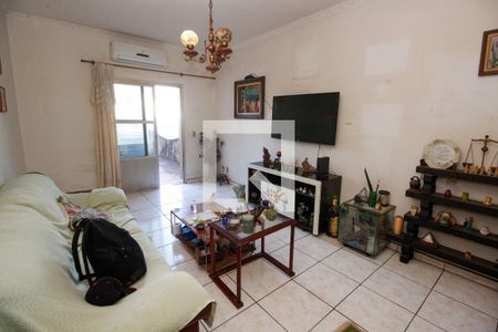 Sala de casa à venda com 3 quartos, 157m² em Vila Progredior, São Paulo