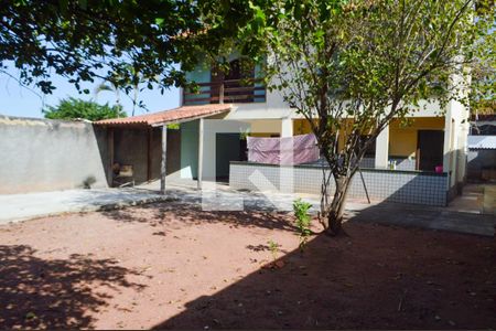 Quintal de casa à venda com 3 quartos, 350m² em Curicica, Rio de Janeiro