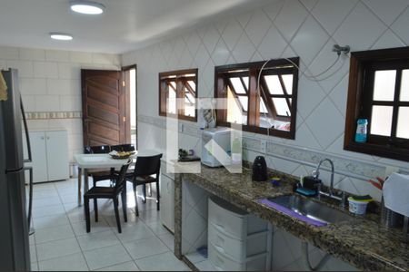 Cozinha de casa à venda com 3 quartos, 350m² em Curicica, Rio de Janeiro
