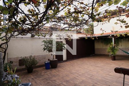 Entrada de casa à venda com 6 quartos, 579m² em São Geraldo, Belo Horizonte