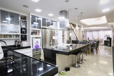 Cozinha de casa à venda com 6 quartos, 579m² em São Geraldo, Belo Horizonte