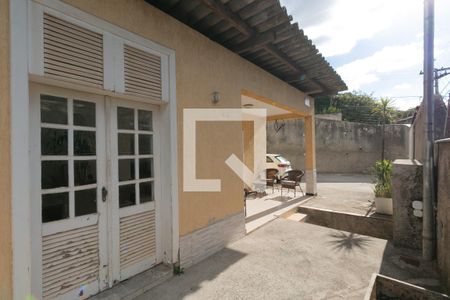 Área Externa de casa à venda com 3 quartos, 203m² em Álvaro Camargos, Belo Horizonte