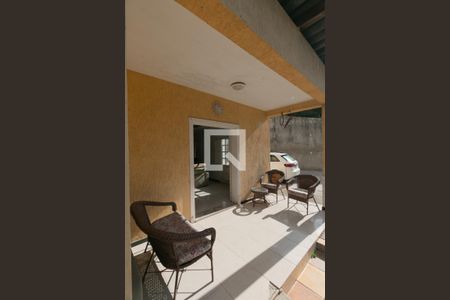Área Externa de casa à venda com 3 quartos, 203m² em Álvaro Camargos, Belo Horizonte