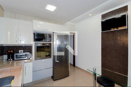 Cozinha de casa à venda com 3 quartos, 281m² em Vila Augusta, Guarulhos