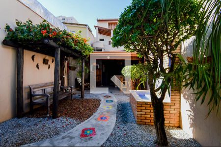 Vista da Suíte 3 de casa à venda com 3 quartos, 281m² em Vila Augusta, Guarulhos