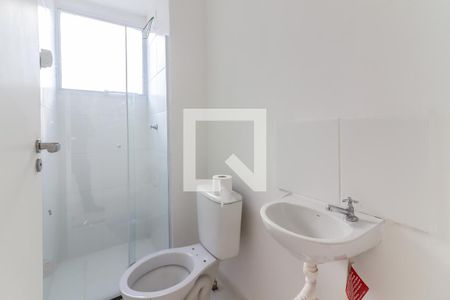 Banheiro de apartamento para alugar com 2 quartos, 49m² em Jardim D’abril, São Paulo