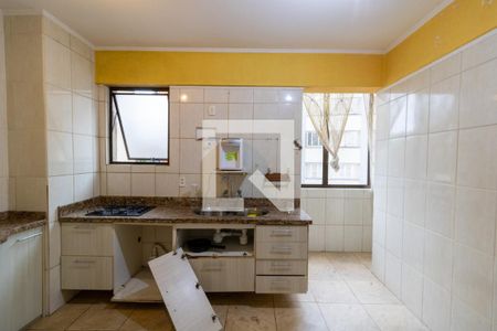 Cozinha de apartamento à venda com 3 quartos, 106m² em Centro Histórico, Porto Alegre