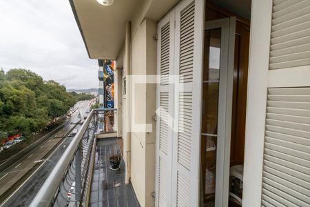 Sacada de apartamento à venda com 3 quartos, 106m² em Centro Histórico, Porto Alegre