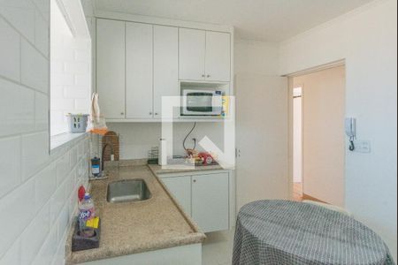 Cozinha de apartamento à venda com 3 quartos, 74m² em Vila Santana, Campinas