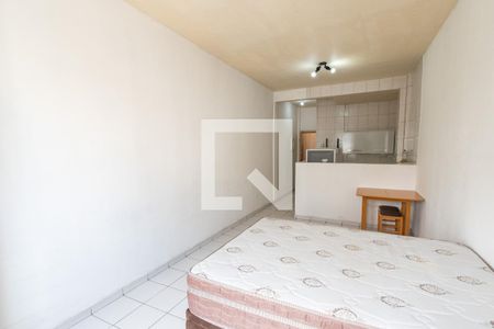 Sala/Quarto de kitnet/studio à venda com 1 quarto, 38m² em Liberdade, São Paulo