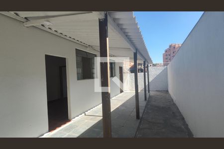 Varanda de kitnet/studio para alugar com 1 quarto, 45m² em Novo Eldorado, Contagem