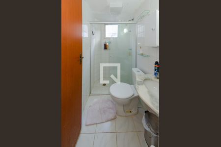 Banheiro de apartamento para alugar com 2 quartos, 54m² em Buritis, Belo Horizonte